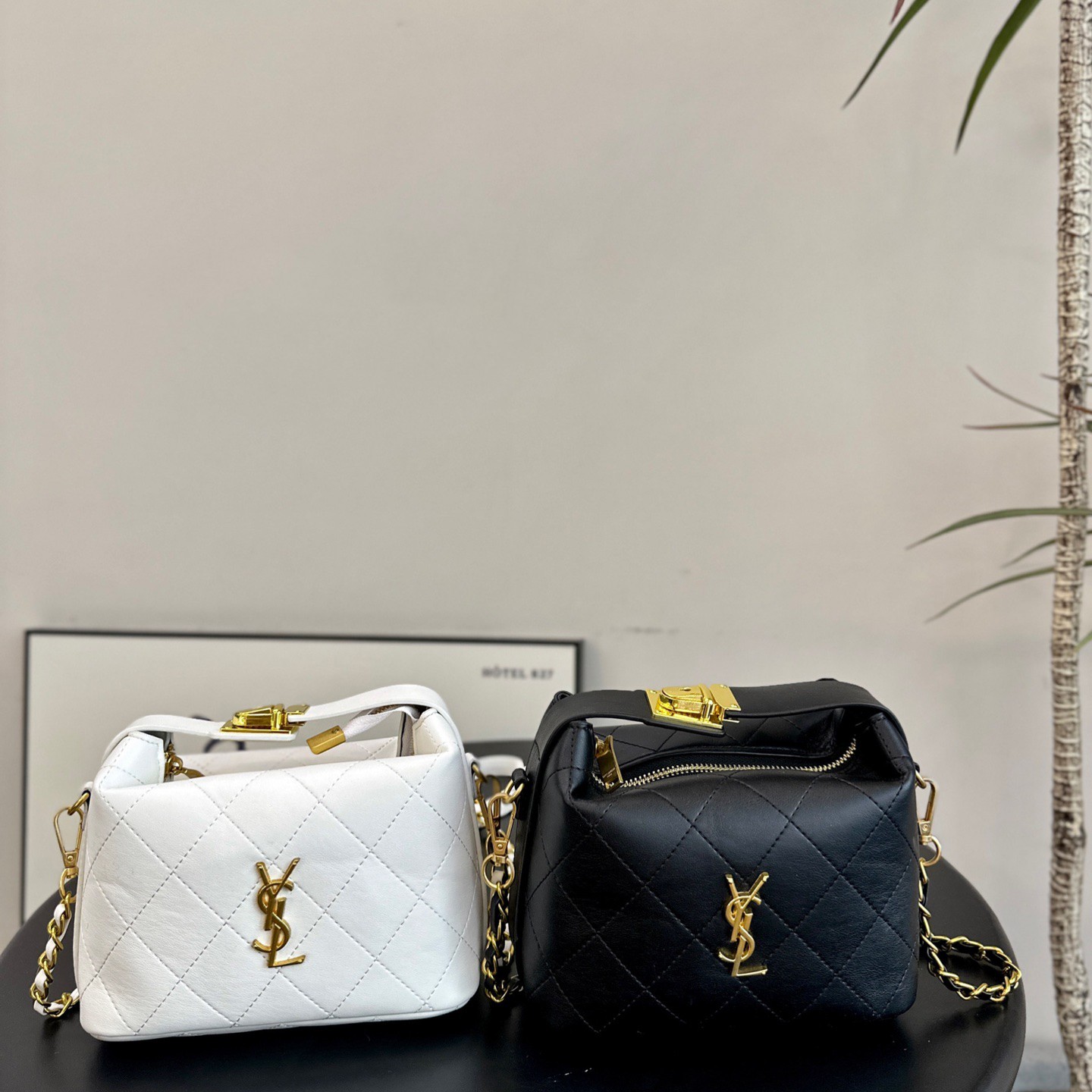 サンローラン YSL ランチボックスバッグ チェーンクロスボディバッグ